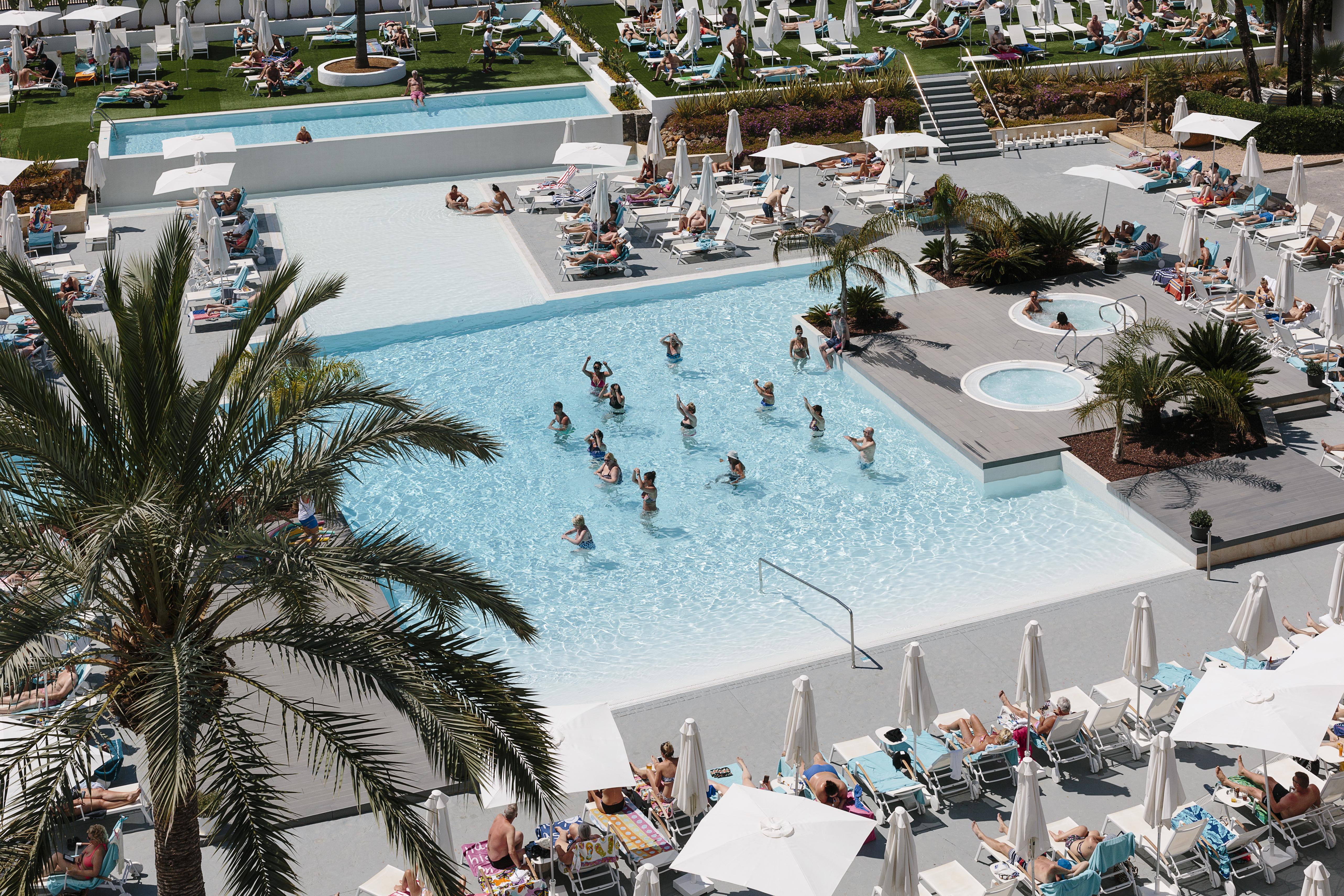 Aluasoul Ibiza - Adults Only Hotel Es Canar  Bagian luar foto
