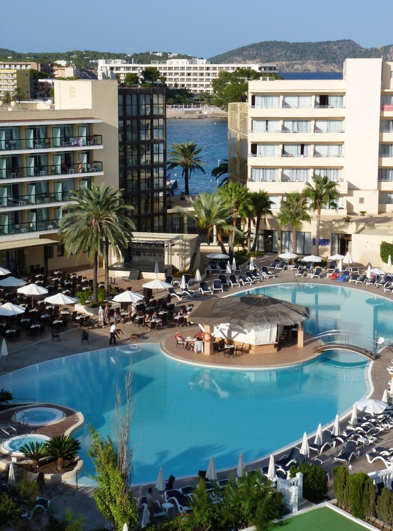 Aluasoul Ibiza - Adults Only Hotel Es Canar  Bagian luar foto
