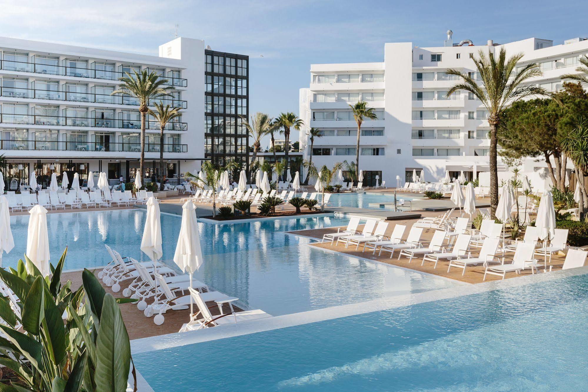 Aluasoul Ibiza - Adults Only Hotel Es Canar  Bagian luar foto